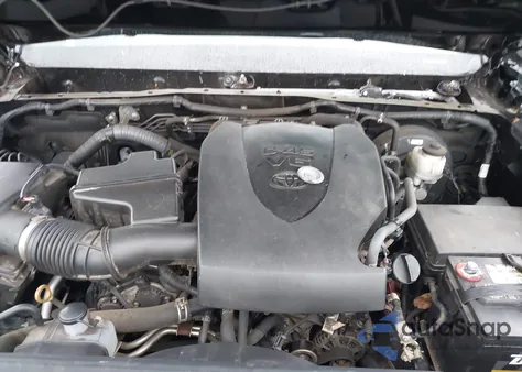 2016 Toyota Tacoma Sr5 V6 из США, поврежденный, VIN 5TFCZ5AN1GX046562